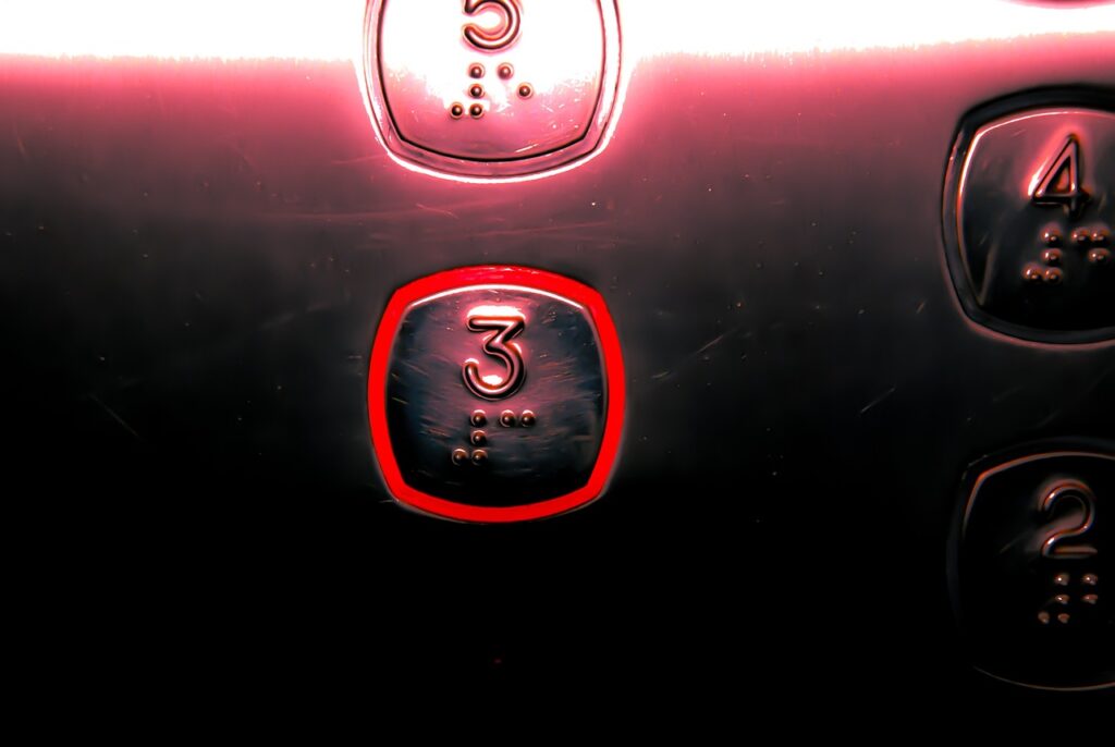 elevator 449698 1280